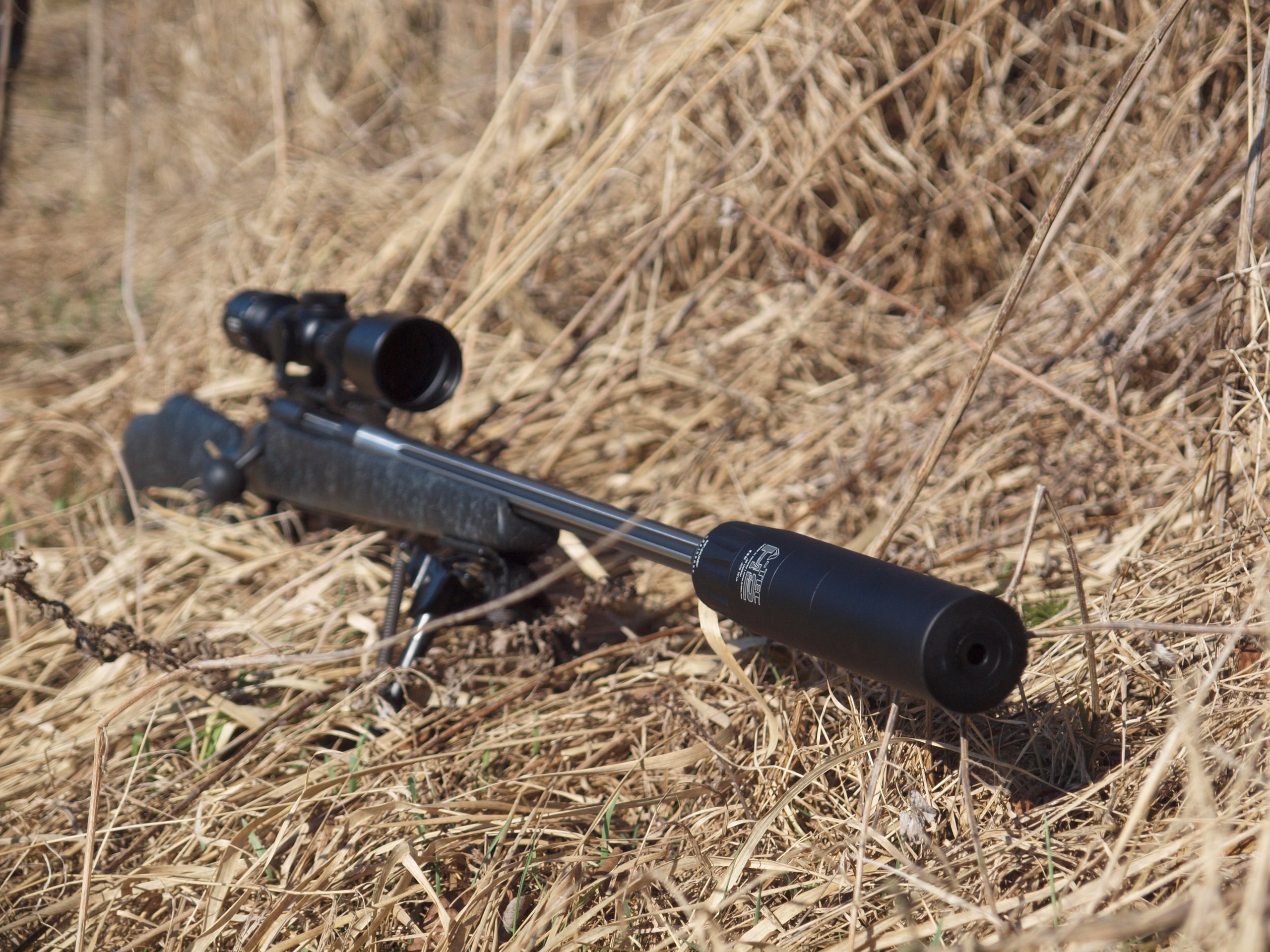 Weatherby Accumark v ráži .308 Win. s tlumičem A-TEC H2